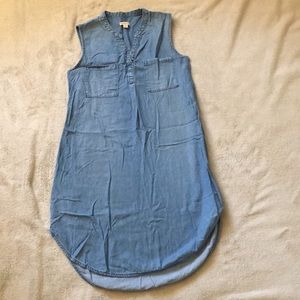 Denim sleeveless dress
